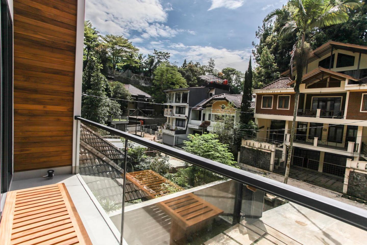The Banyu House 3 Villa Bandung Exteriör bild